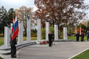 Spomenik ruskim vojakom, padlim v 1. in 2. svetovni vojni na slovenskih tleh