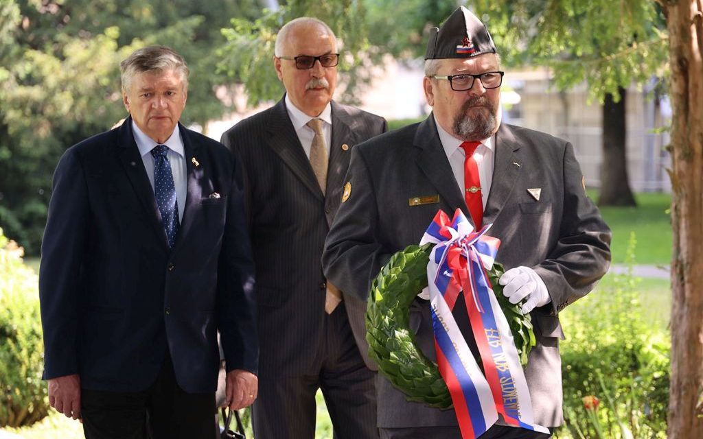 Slovenijo je obiskala delegacija SUBNOR Srbije